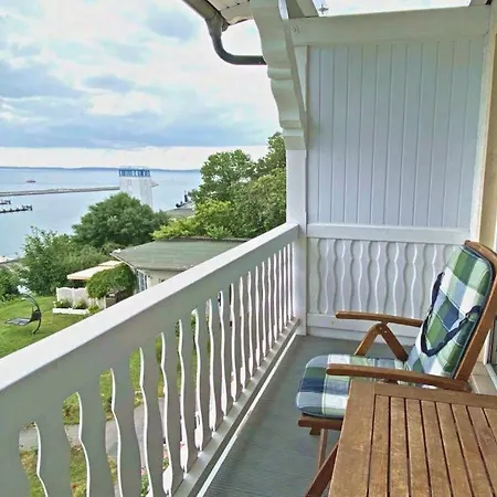 Sassnitzer Mit Baederarchitektur, Seeblick Und Sauna *