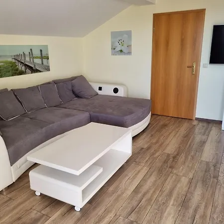 Sassnitzer Mit Baederarchitektur, Seeblick Und Sauna ホテル *